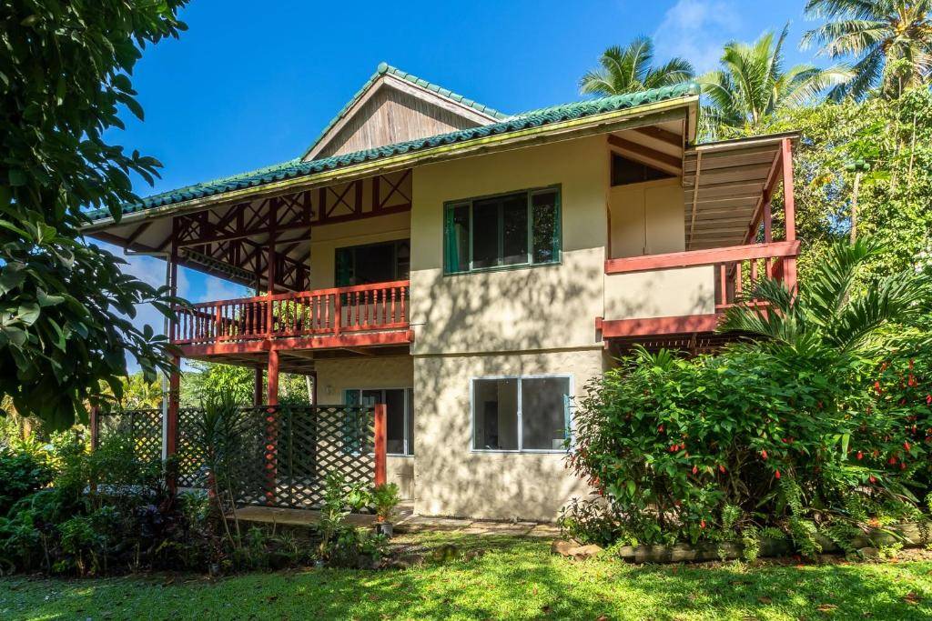 Contact Us l Muri Retreat Apartments l Rarotonga l Cook Islands
