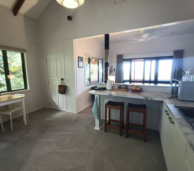 Private Studio with Lagoon View l KUKUPA l Muri Retreat Apartments