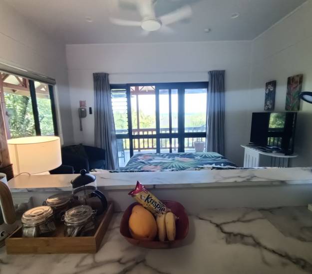 Private Studio with Lagoon View l KUKUPA l Muri Retreat Apartments