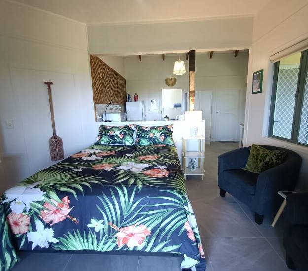 Private Studio with Lagoon View l KUKUPA l Muri Retreat Apartments