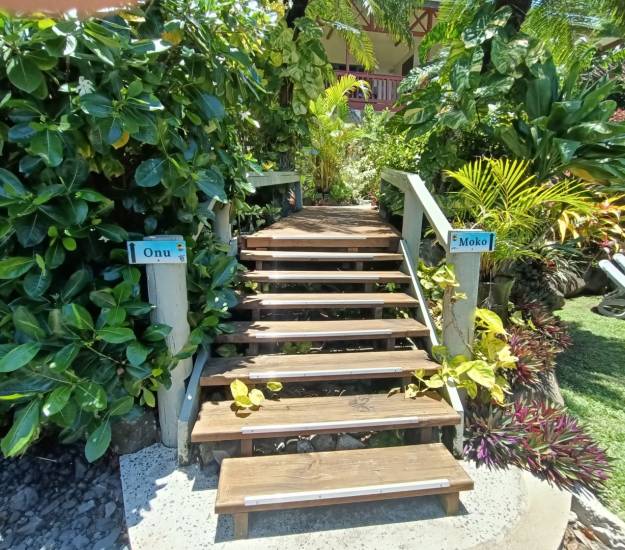 One-Bedroom Apartment l Ground Floor l MOKO l l Muri Retreat