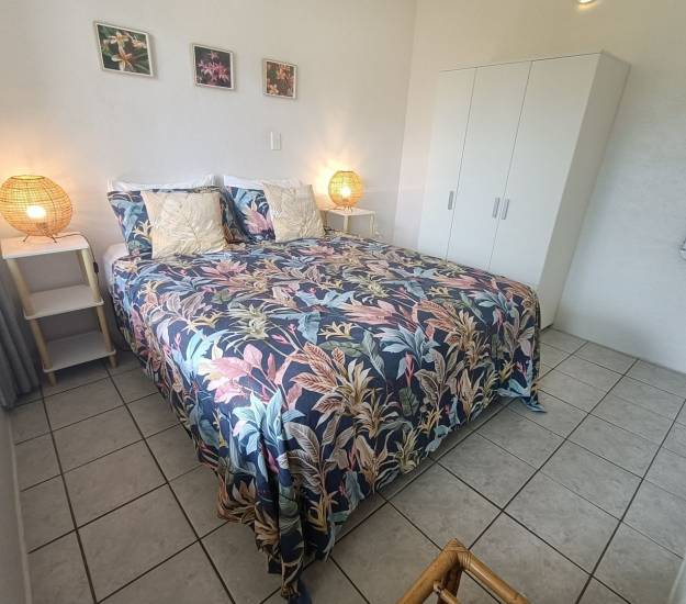 One-Bedroom Apartment l Ground Floor l MOKO l l Muri Retreat