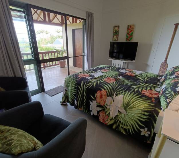 Private Studio with Lagoon View l KUKUPA l Muri Retreat Apartments